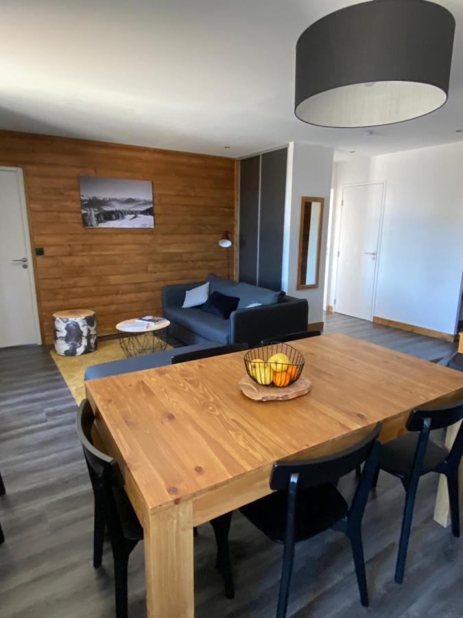 Residence Les 3 Sommets Sarcenas Bagian luar foto